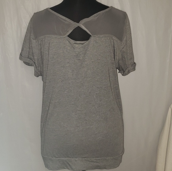 Torrid 2X Gray open back dagger love heart tee - Picture 3 of 8